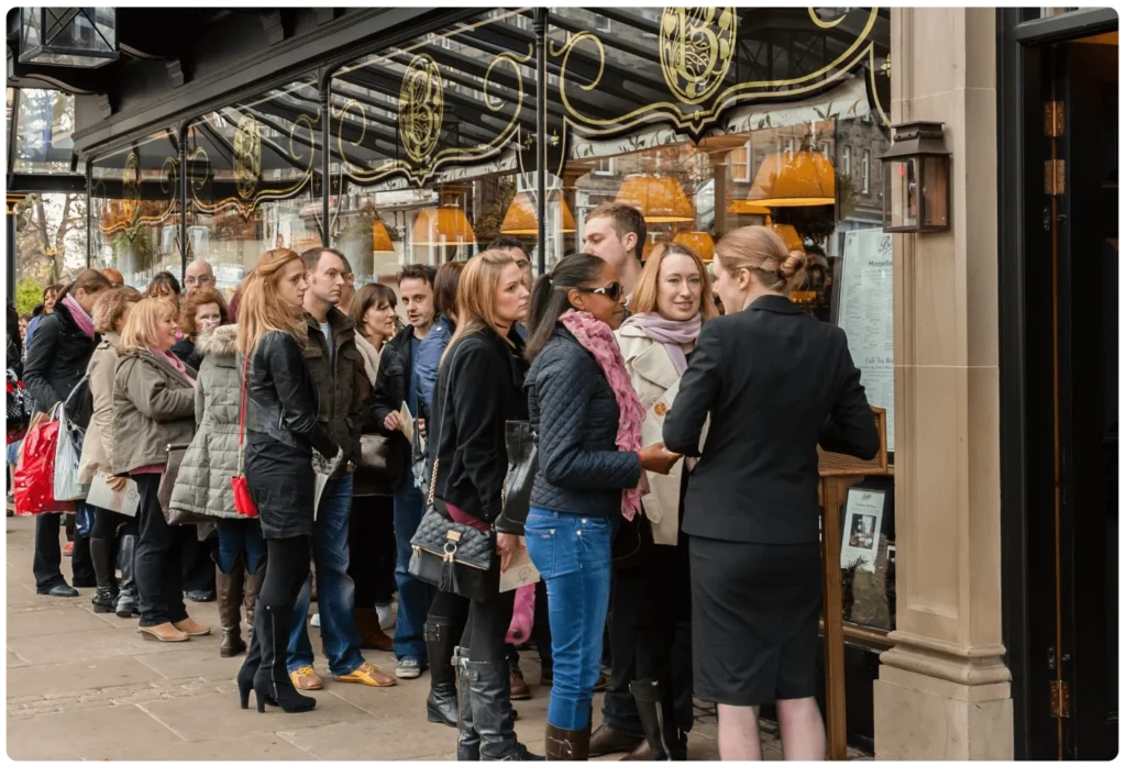 Restaurant Queue