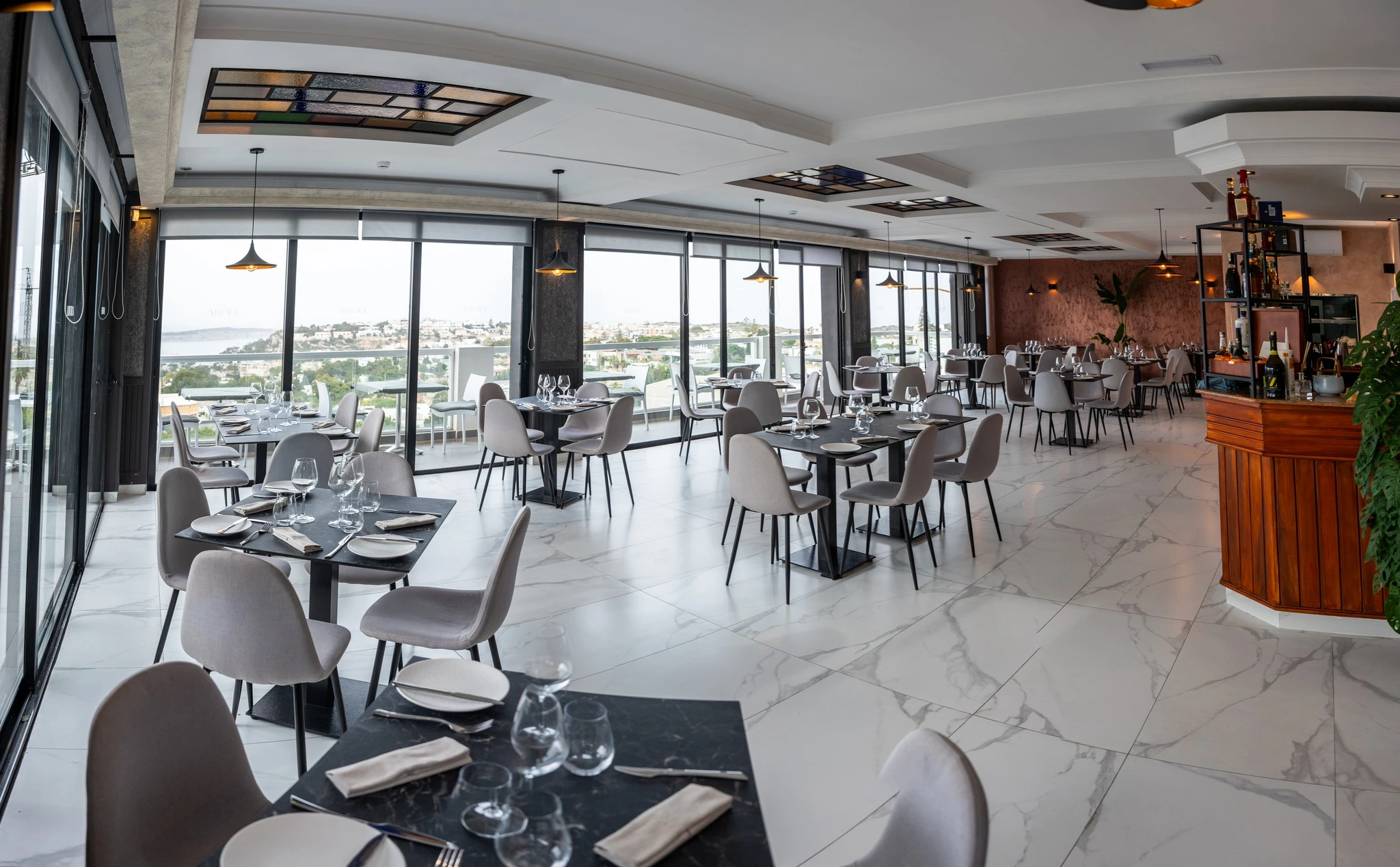 aduracasestudyrestaurantphoto | Tableo