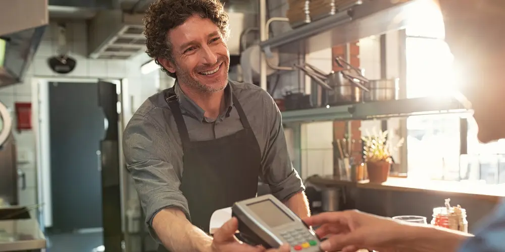 Refund functionality to simplify payment management in restaurants
